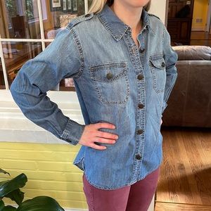 CAbi Jeans 920 Tavern Denim Chambray Shirt - small